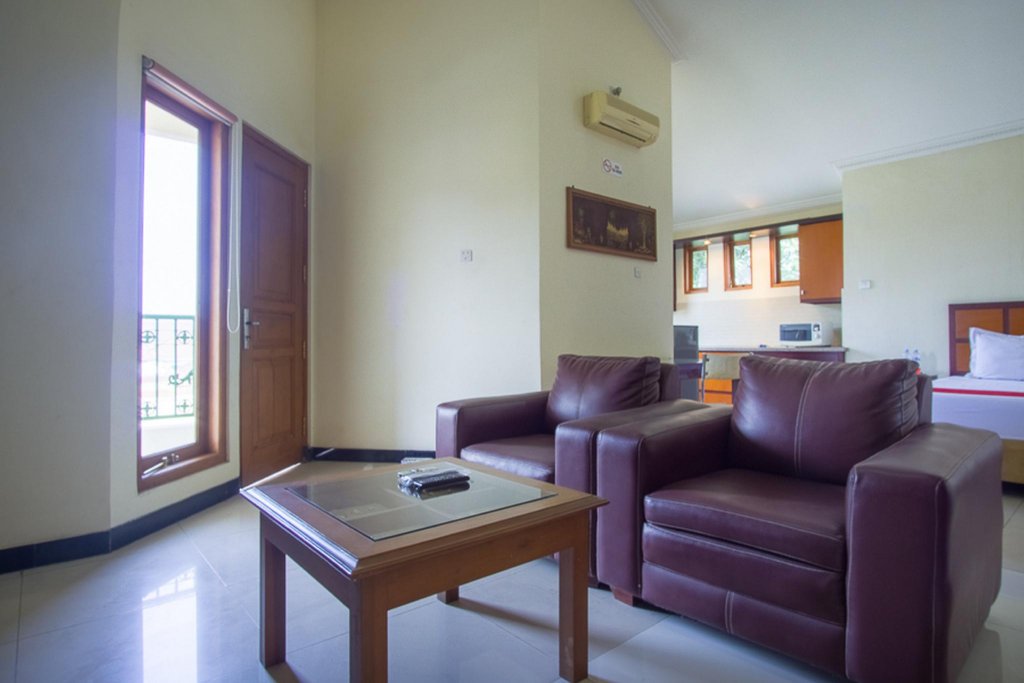 Jasmine Kayla Guest House By Reddoorz,,0 star