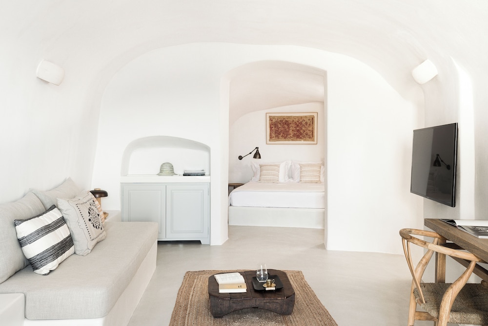 armenaki santorini