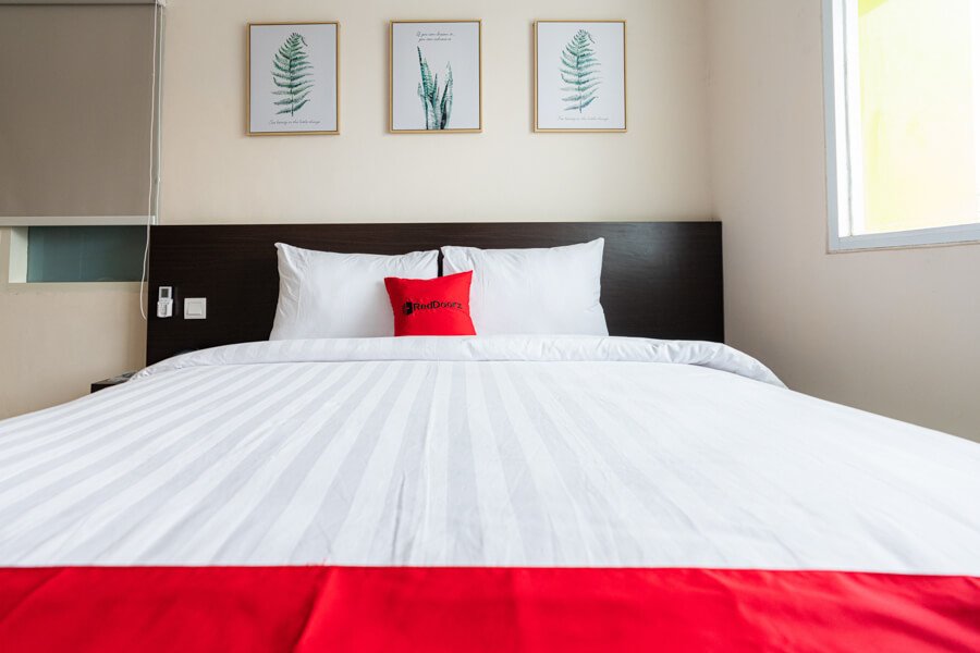 reddoorz plus harvest inn panakkukang