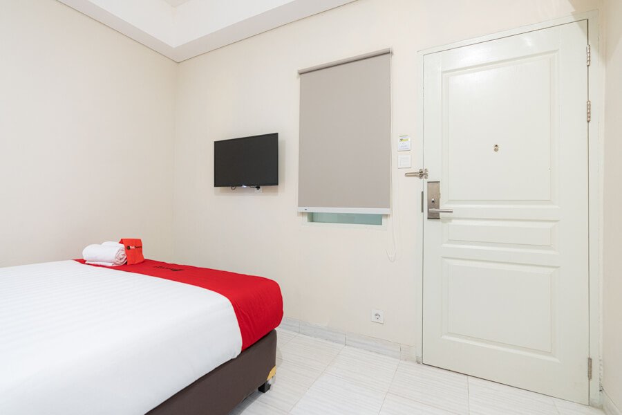 reddoorz plus harvest inn panakkukang