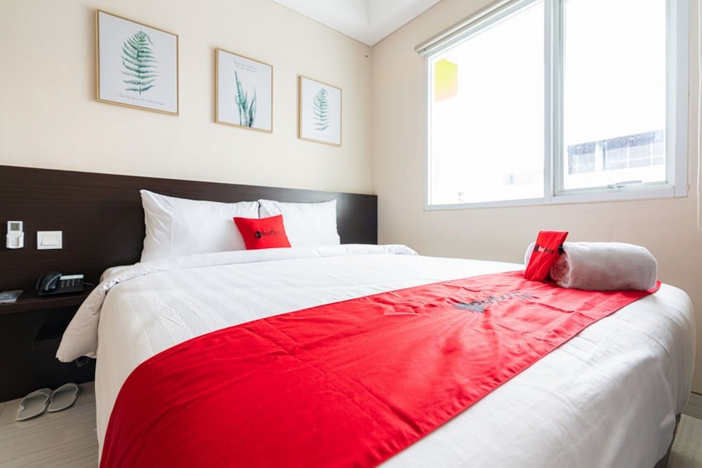 reddoorz plus harvest inn panakkukang
