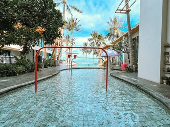 eco cozy beachfront resort chaam