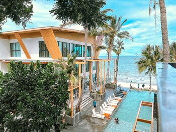 eco cozy beachfront resort chaam