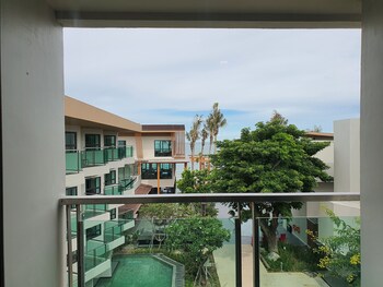 eco cozy beachfront resort chaam