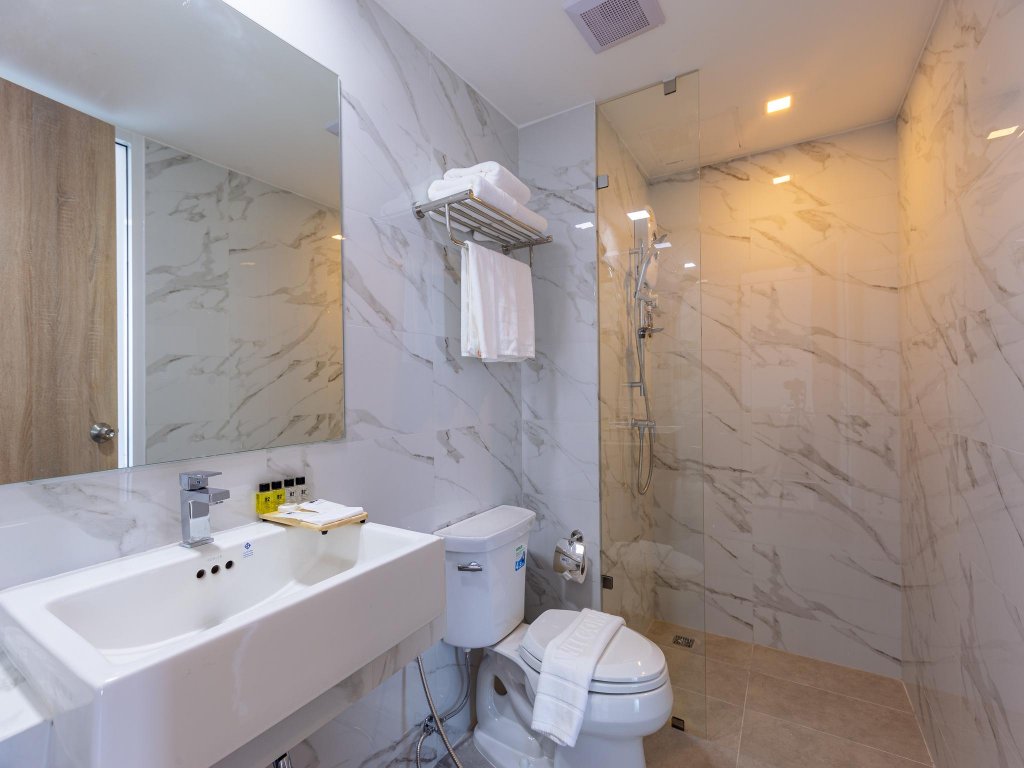 b2 rayong boutique and budget hotel