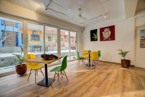 the hideaway bedzzz rishikesh