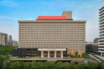 Sari Pacific Jakarta, Autograph Collection,Jl. M.H. Thamrin No. 6, Menteng,5 star