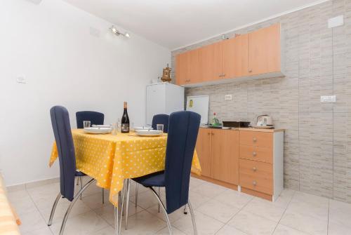 apartments mila ii
