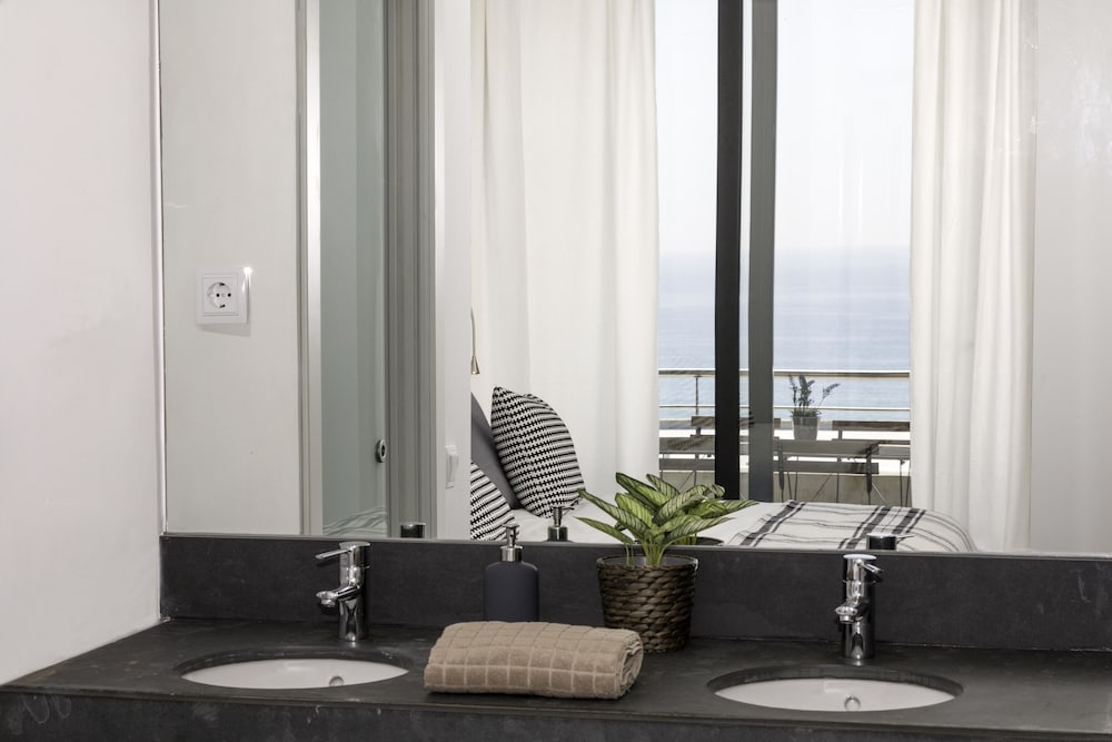 santa romana apartments and suites