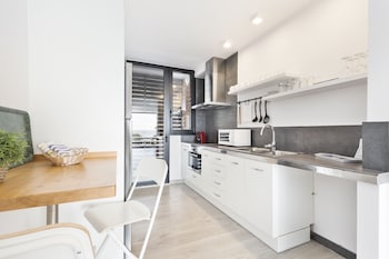 santa romana apartments and suites