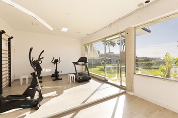 santa romana apartments and suites