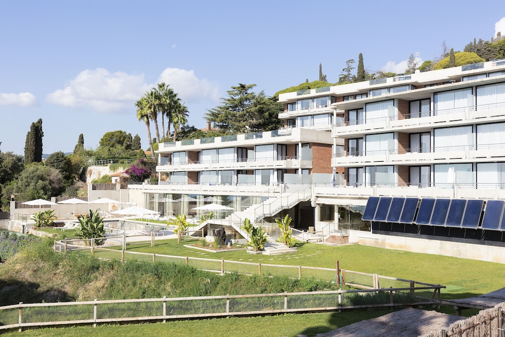 santa romana apartments and suites