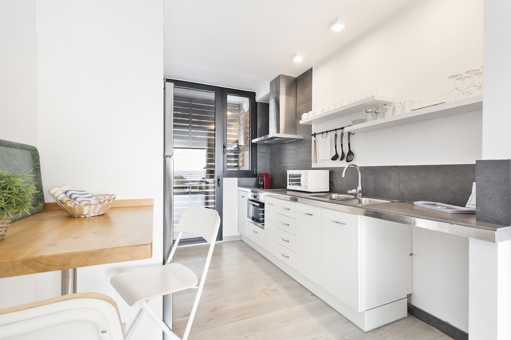 santa romana apartments and suites