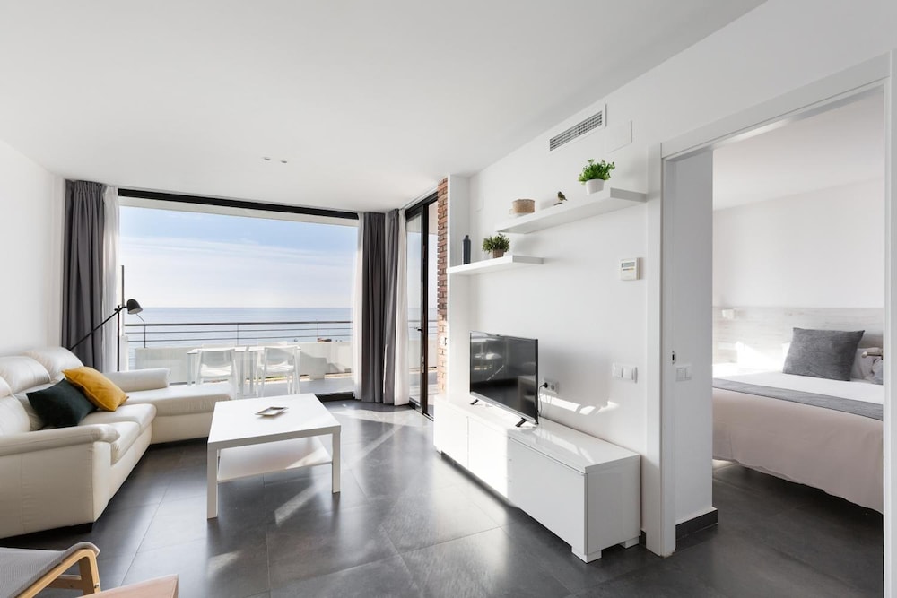 santa romana apartments and suites