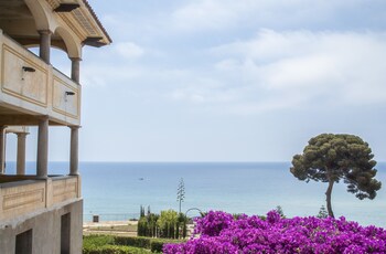santa romana apartments and suites