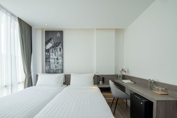 amarin hotel rama 8