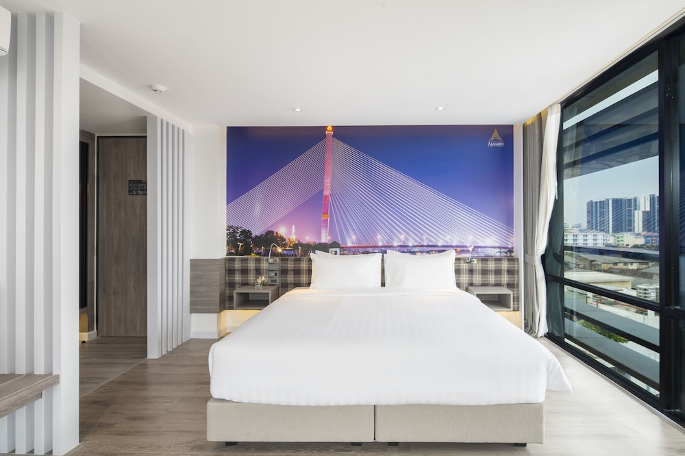 amarin hotel rama 8