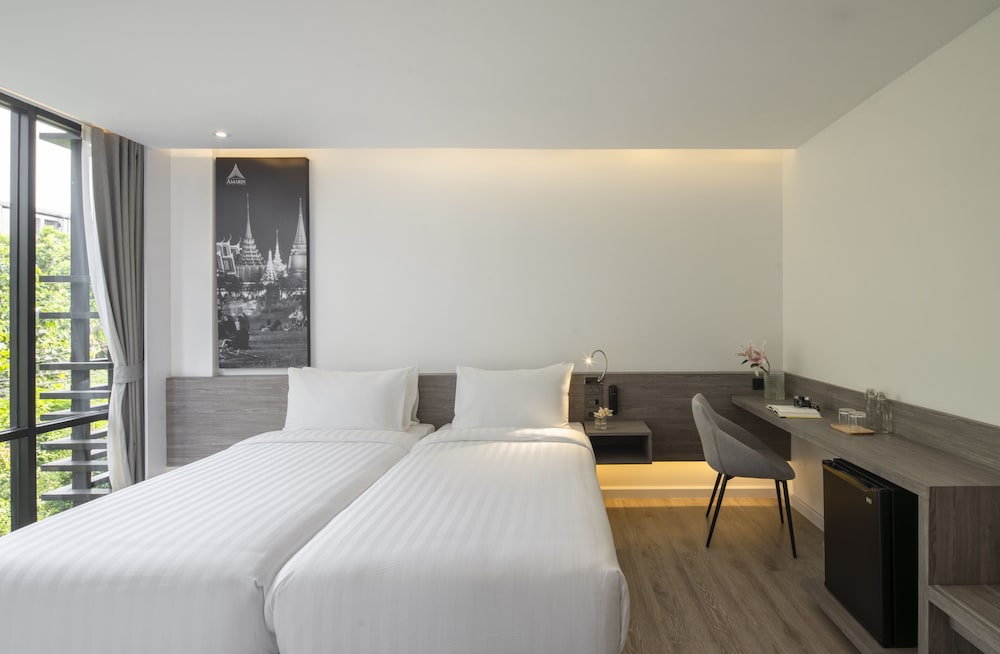 amarin hotel rama 8