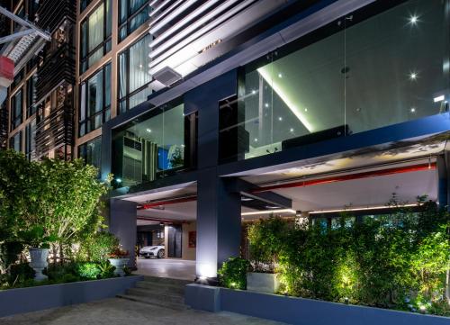 amarin hotel rama 8
