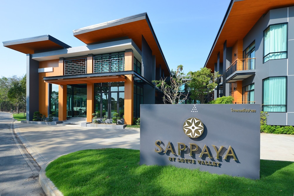 sappaya hotel by lotus valley golf resort