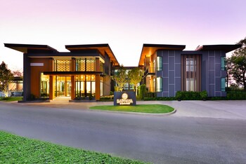 sappaya hotel by lotus valley golf resort