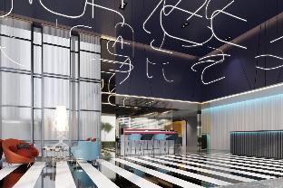 the quarter silom by uhg