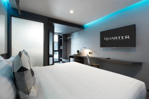 the quarter silom by uhg