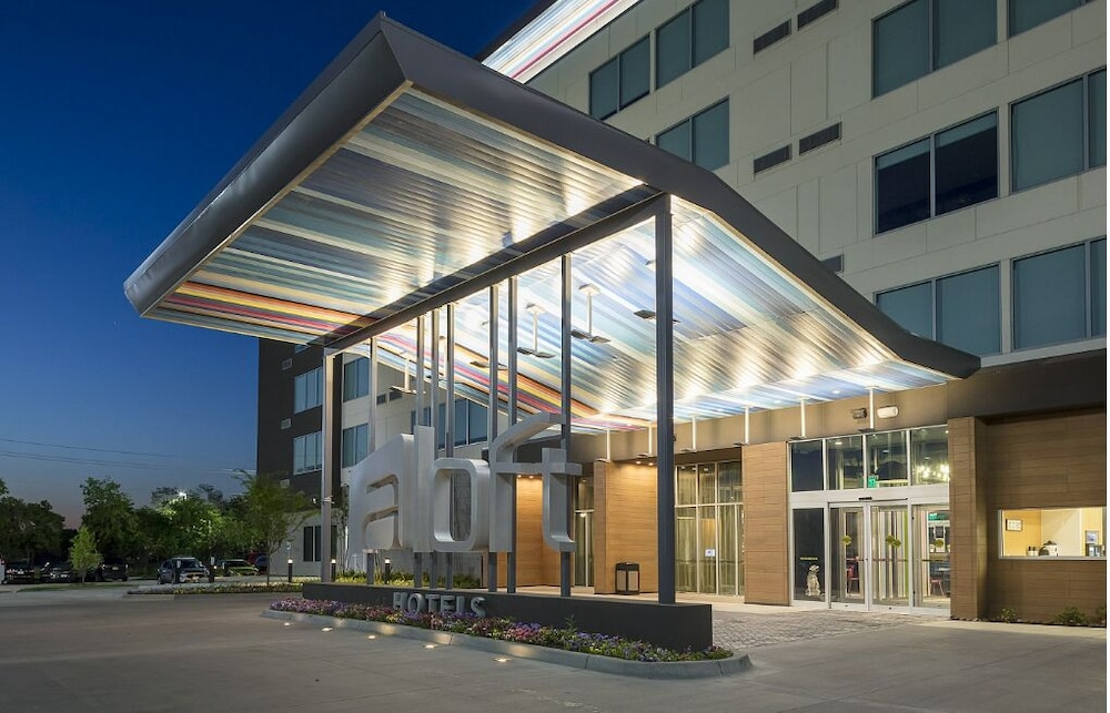 aloft dallas dfw airport grapevine
