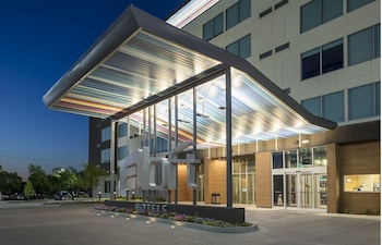 aloft dallas dfw airport grapevine