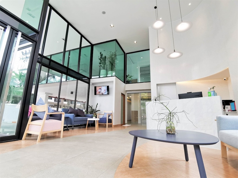 rico hotel ratchadapisek 32