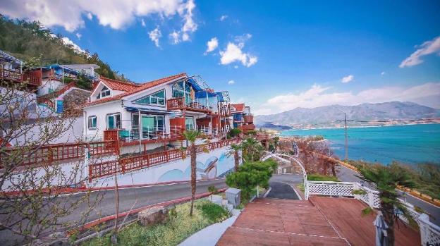 the south sea spa hill pension