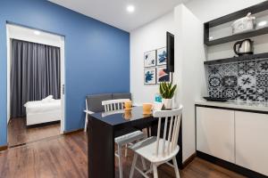 cozrum homes the gallery residence