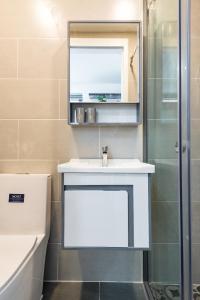 cozrum homes the gallery residence