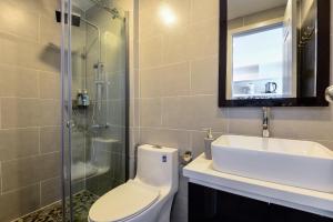 cozrum homes the gallery residence