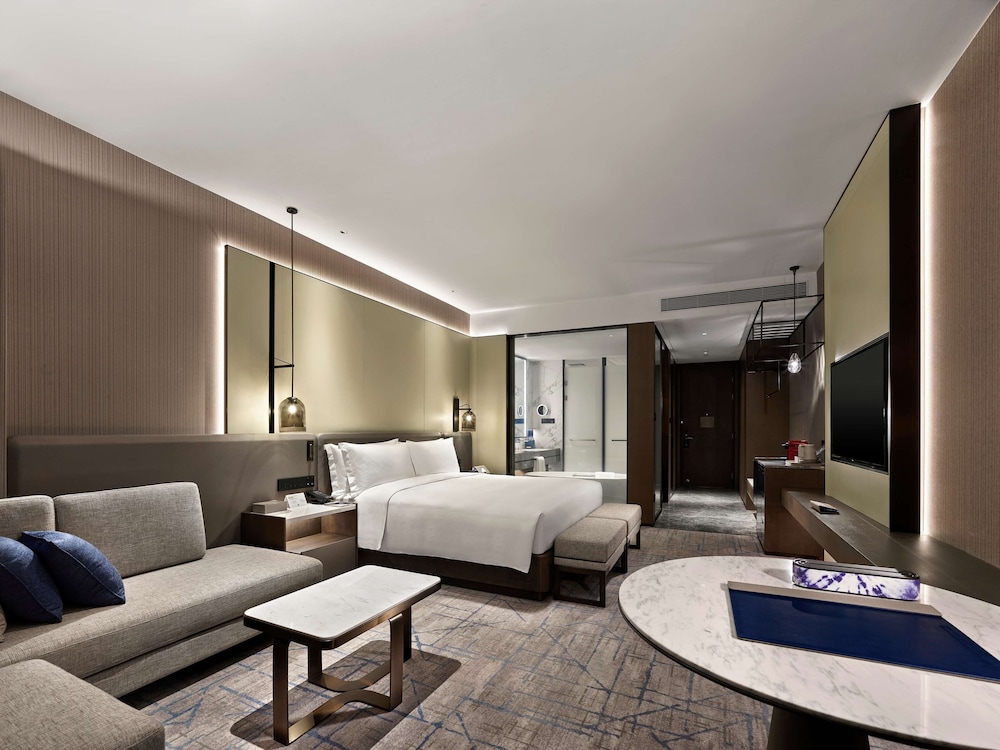 doubletree by hilton qidong china