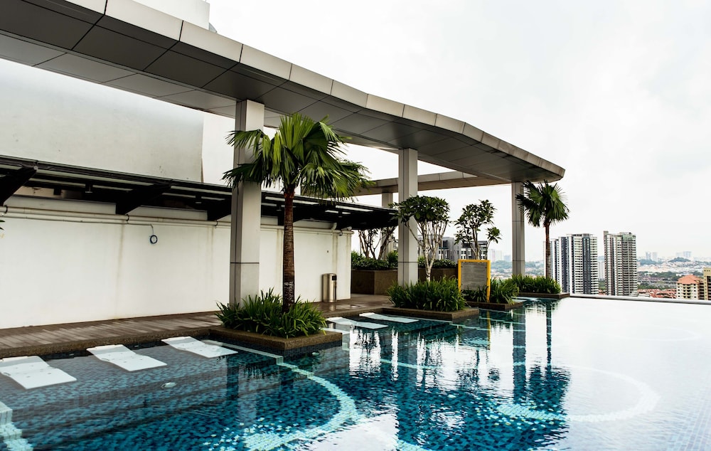 aurora pavilion bukit jalil by ody suites
