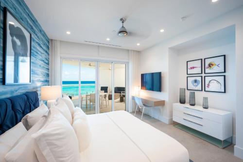 club suites at rum point