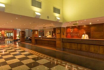 peermont metcourt inn at the grand palm resort