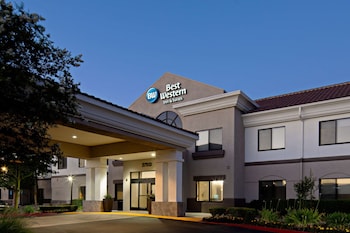 best western valencia six flags inn and suites