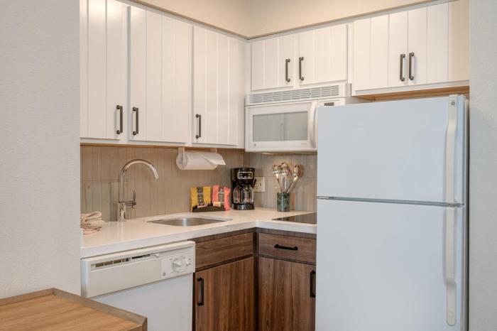 staybridge suites allentown bethlehem airport by ihg