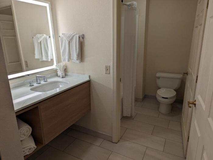 staybridge suites allentown bethlehem airport by ihg