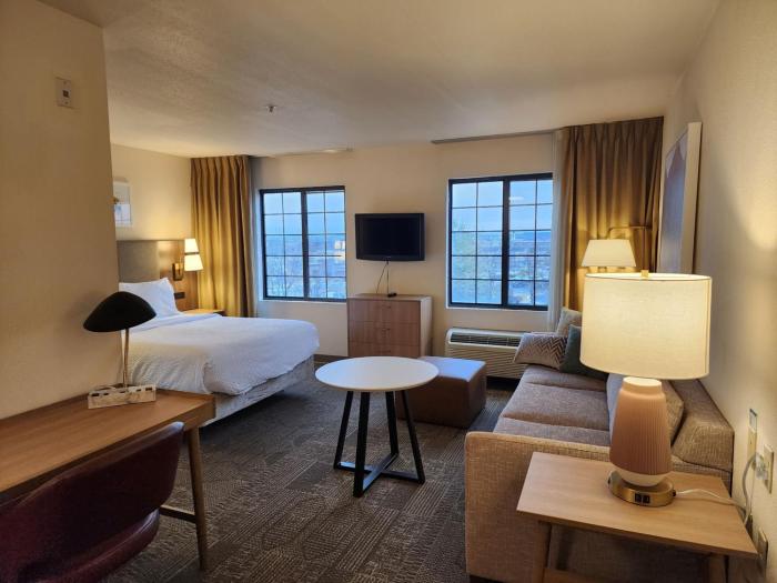staybridge suites allentown bethlehem airport by ihg