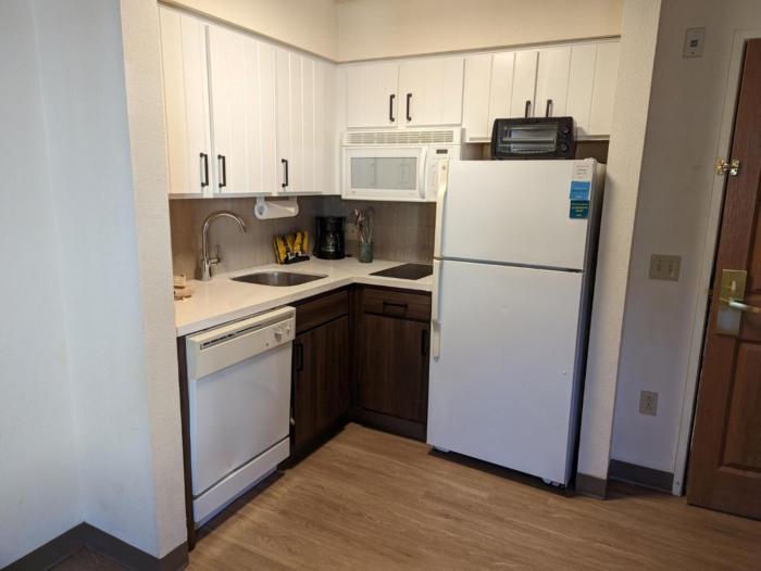 staybridge suites allentown bethlehem airport by ihg