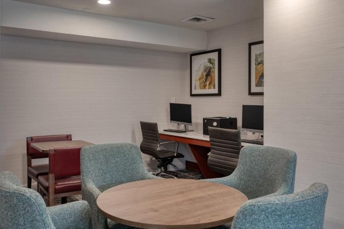 staybridge suites allentown bethlehem airport by ihg