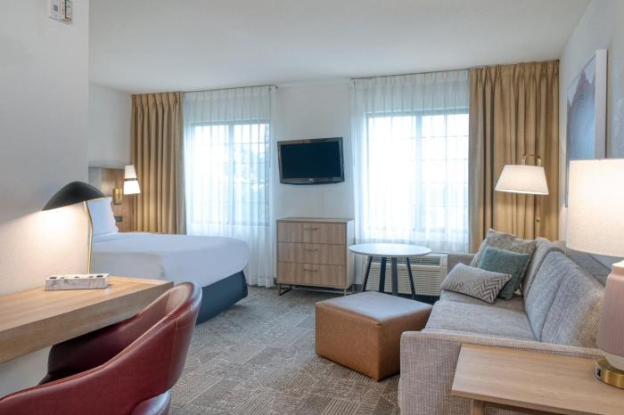 staybridge suites allentown bethlehem airport by ihg