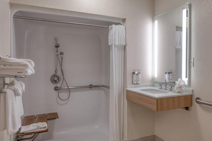 staybridge suites allentown bethlehem airport by ihg