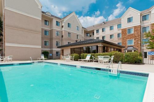 staybridge suites allentown bethlehem airport by ihg