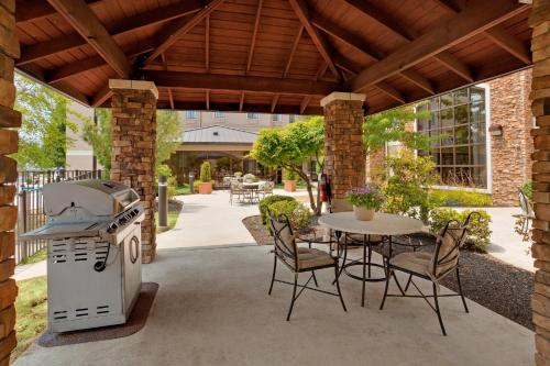 staybridge suites allentown bethlehem airport by ihg