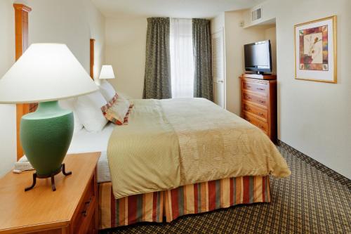 staybridge suites allentown bethlehem airport by ihg