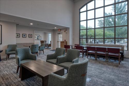 staybridge suites allentown bethlehem airport by ihg